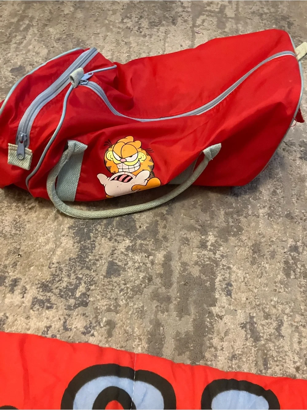 Garfield Nap Attack Sac Sleeping Bag - Red & Yellow